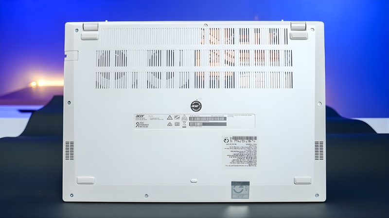 Acer Gaming Nitro Lite 16 NL16-71G-56WQ NH.D59SV.001