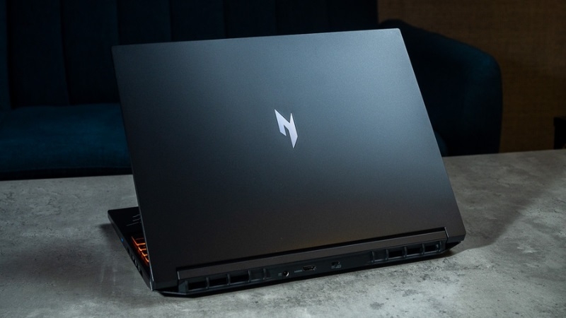 Acer Gaming Nitro V 16 ProPanel ANV16-41-R7EN NH.QP2SV.004 - Laptop Gaming Tầm Trung Hiệu Năng Vượt Trội Acer Gaming Nitro V 16 ProPanel ANV16-41-R7EN NH.QP2SV.004 - Laptop Gaming Tầm Trung Hiệu Năng Vượt Trội