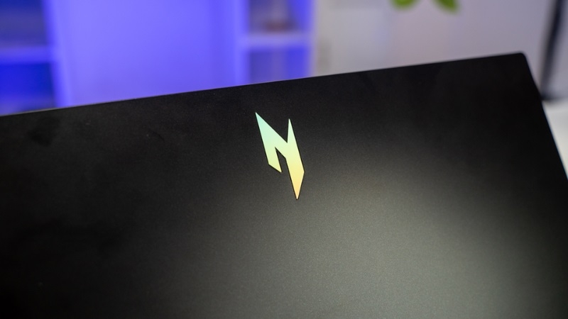 Acer Nitro V ANV15-41-R2UP - Laptop Gaming Tầm Trung Đáng Tin Cậy Năm 2025