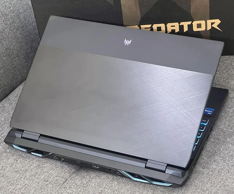 acer-predator-helios-300-2022