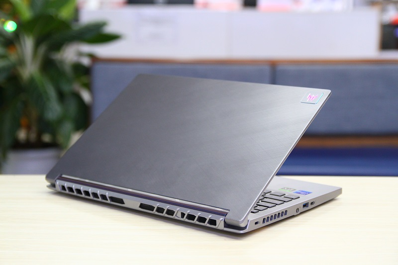 acer-predator-triton-300-pt314