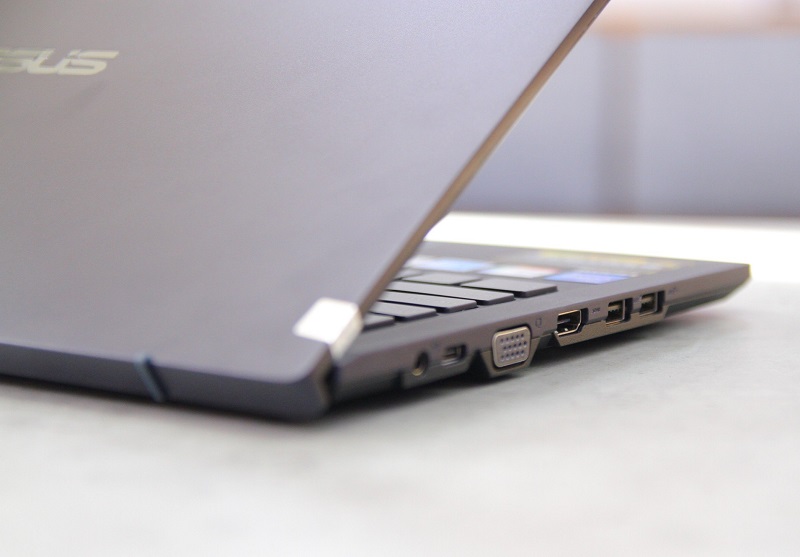 asus-expertbook-b1400ceae-ek2779