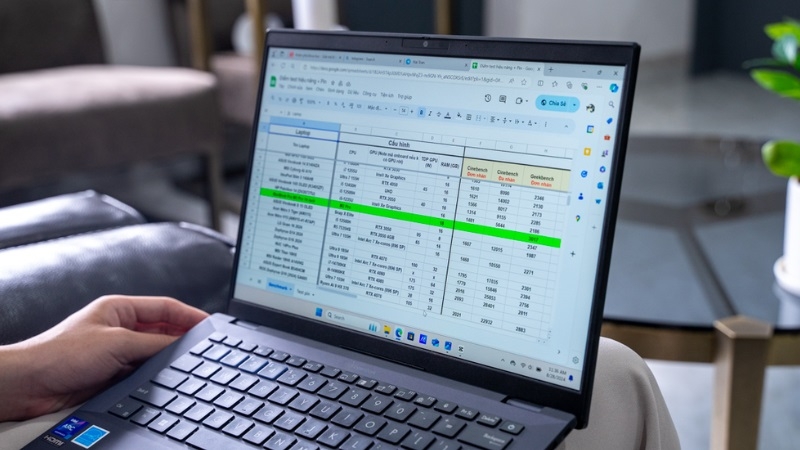 Hiệu năng laptop Asus ExpertBook B5 B5404CMA-Q70249WL