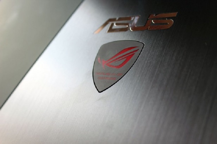 Thiết kế mãnh mẽ lấy cảm hứng từ máy bay chiến đấu