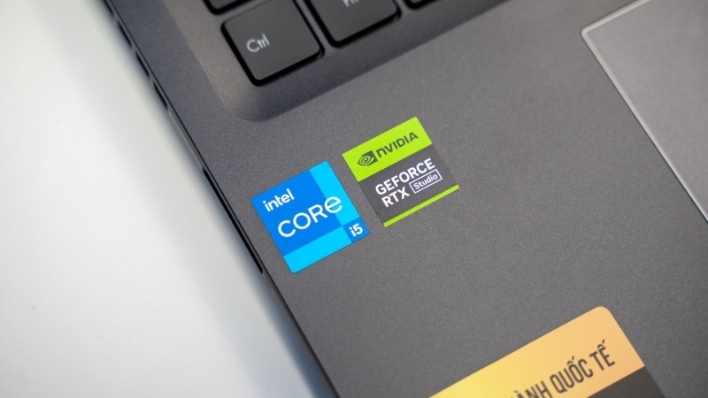 Laptop Asus Gaming Vivobook 16X K3605VC-RP521W Laptop Asus Gaming Vivobook 16X K3605VC-RP521W