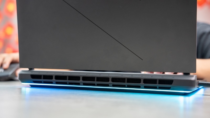 Asus ROG Strix G16 G615 2025