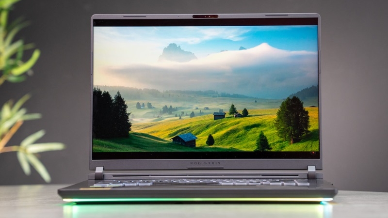 Asus ROG Strix G16 G615 2025