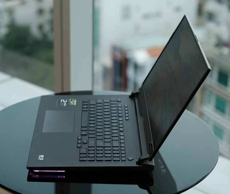 asus-rog-strix-g17-g713i