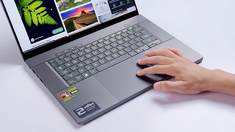 Asus ROG Zephyrus G14 GA403WM-QS051WS - Laptop Gaming Mỏng Nhẹ Với Sức Mạnh Khủng Long