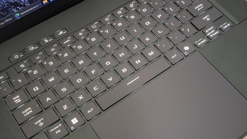 Asus ROG Zephyrus G16 GU605CM-QR078W