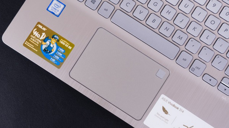 Cảm ứng vân tay tích hợp trên Touchpad