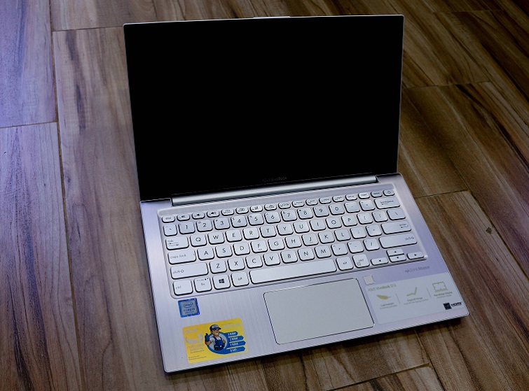 Laptop Asus Vivobook S330UA EY042T