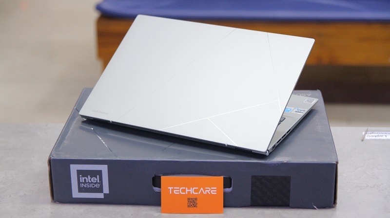 Laptop Asus Zenbook 14 OLED UX3402Z Laptop Asus Zenbook 14 OLED UX3402Z