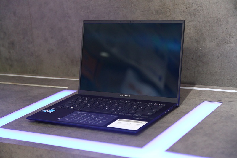 asus-zenbook-14-q409za