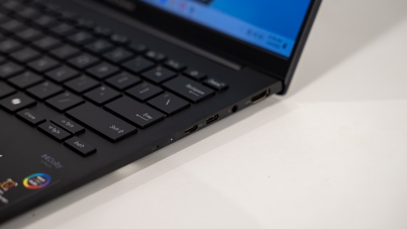 Asus Zenbook 14 UM3406KA-PP590WS