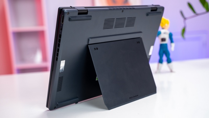 Âm thanh laptop Asus Zenbook Duo OLED UX8406MA-PZ142W Âm thanh laptop Asus Zenbook Duo OLED UX8406MA-PZ142W