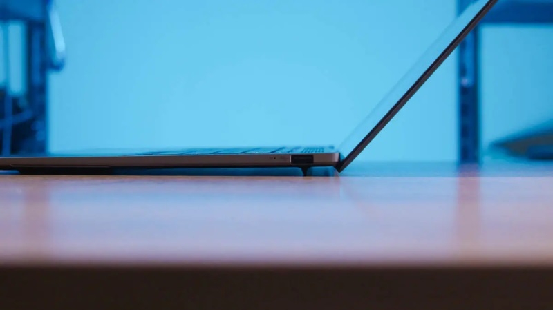 Asus Zenbook S14 UX5406