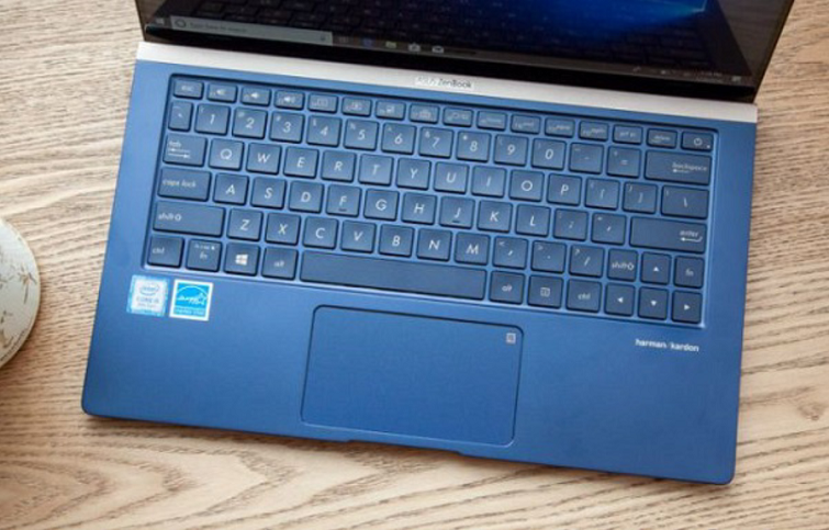 Asus ZenBook UX333FA