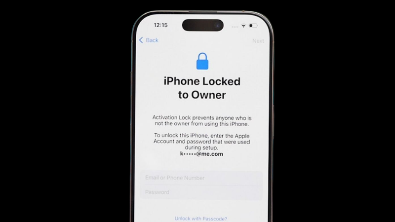 Bạn Mua iPhone Cũ Và Máy Đang Bị Khóa