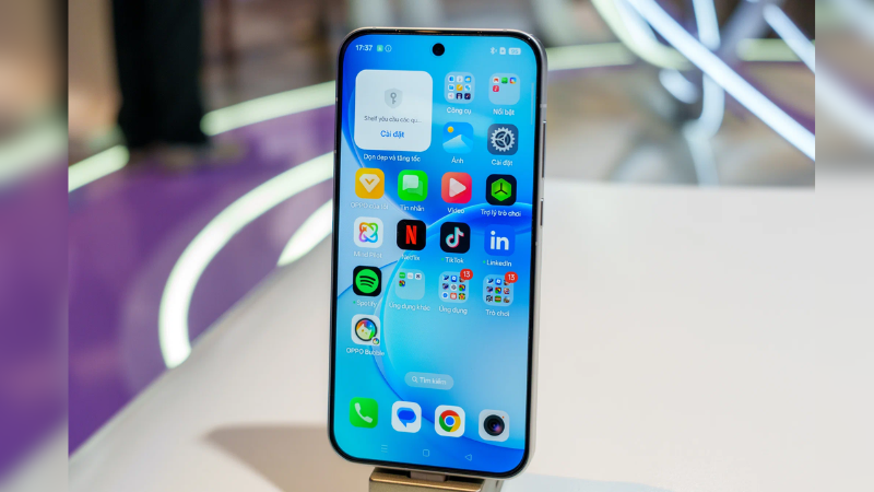 bảo hành thay mặt kính OPPO Reno16 Pro tại Techcare