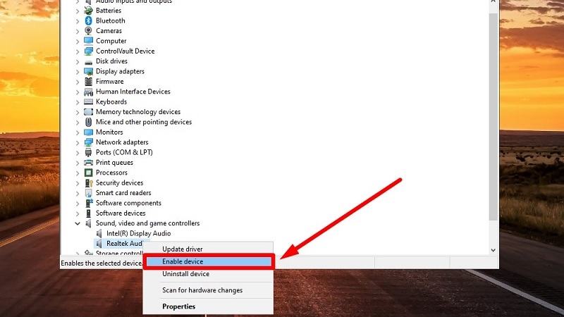 Bấm chuột phải chọn Enable device để bật micro trong Device Manager