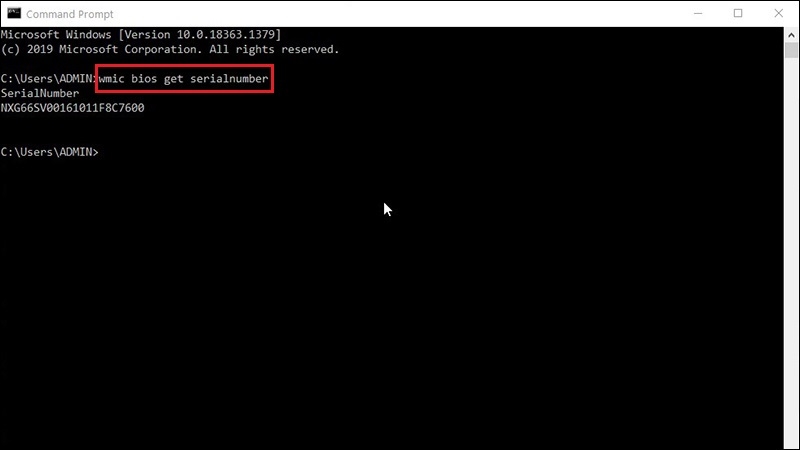 Nhập lệnh kiểm tra Serial Number trong Command Prompt