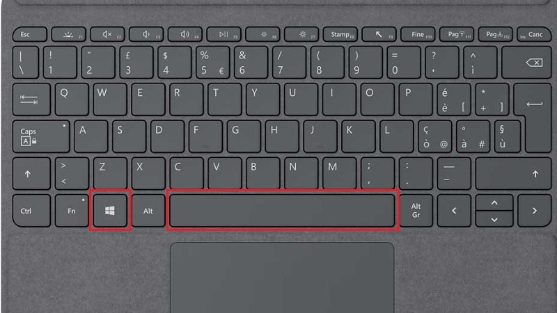 Nhấn tổ hợp phím Windows + Space (phím cách) Nhấn tổ hợp phím Windows + Space (phím cách)