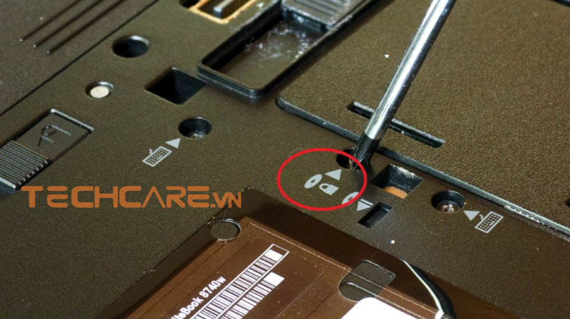 cách lắp canddy bay vào laptop