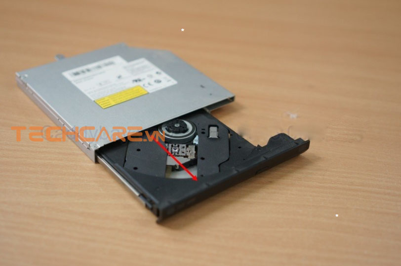 cách lắp canddy bay vào laptop