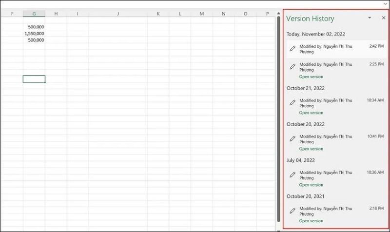 Chọn vào phiên bản của file Excel mà bạn muốn khôi phục lại