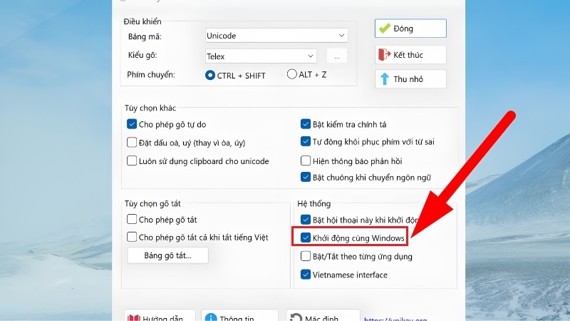 Tùy chọn "Khởi động cùng Windows" được tích