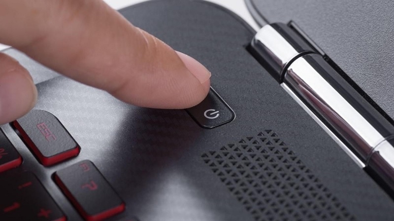 Vì sao nên tắt laptop Dell đúng cách?