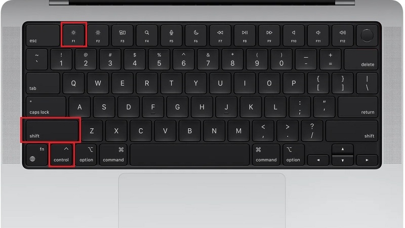 Nhấn Control Shift và nút F1 để tắt màn hình MacBook