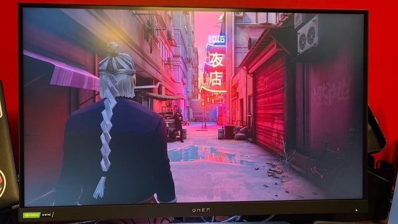 Kiểm tra độ đều màu và hiện tượng Backlight Bleed