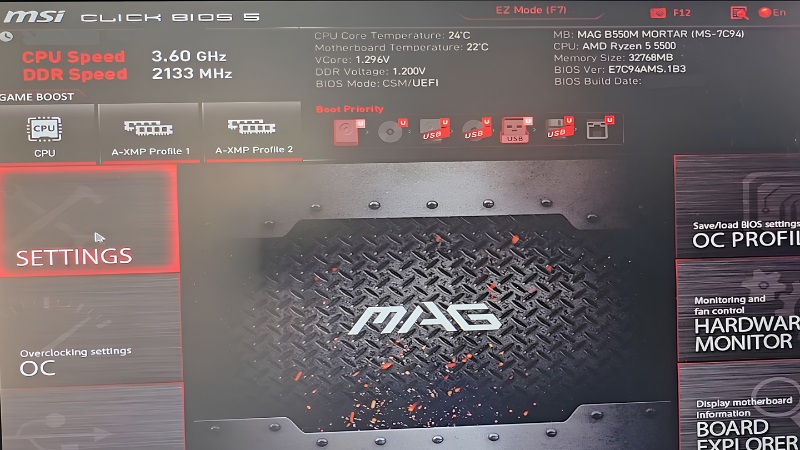 Giao diện BIOS sẽ hiện ra trên màn hình