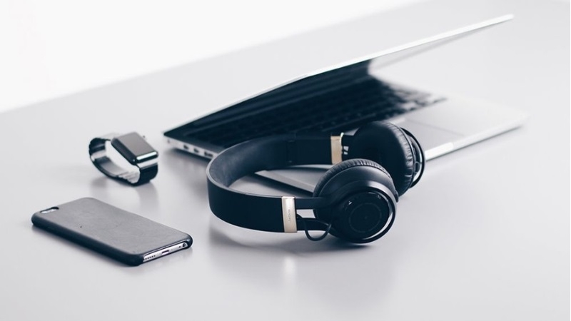 Lỗi cắm tai nghe vào máy tính không nghe được