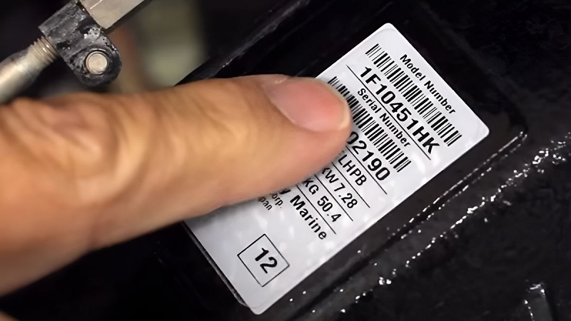 Vị trí tem Serial Number thường thấy ở mặt dưới laptop HP Vị trí tem Serial Number thường thấy ở mặt dưới laptop HP