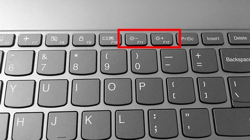 Giảm độ sáng màn hình laptop Giảm độ sáng màn hình laptop