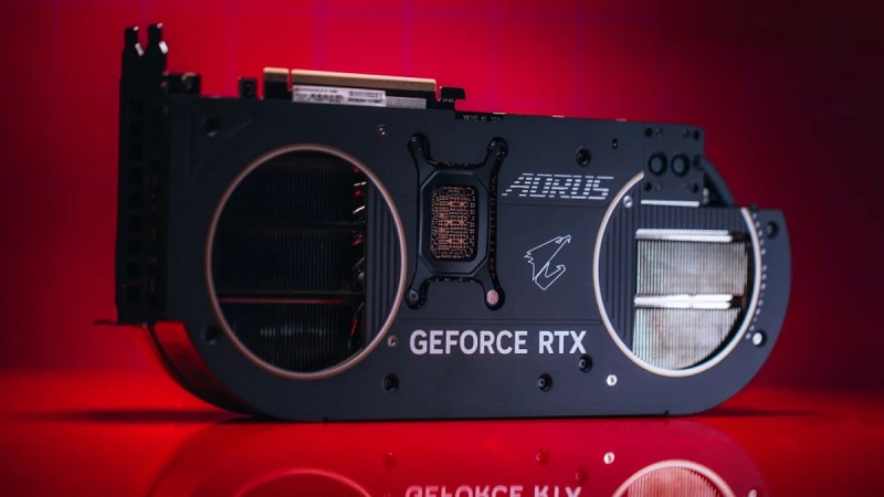 Cổng xuất hình và đầu nguồn 12VHPWR trên Aorus RTX 5080 Infinity Cổng xuất hình và đầu nguồn 12VHPWR trên Aorus RTX 5080 Infinity