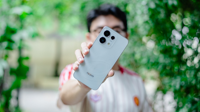 Dấu hiệu cần thay nắp lưng OPPO Reno16F 5G