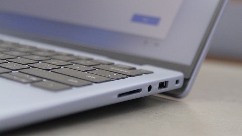 Laptop Dell Inspiron 14 5445 2024 Laptop Dell Inspiron 14 5445 2024