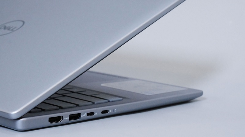 Laptop Dell Inspiron 14 7440