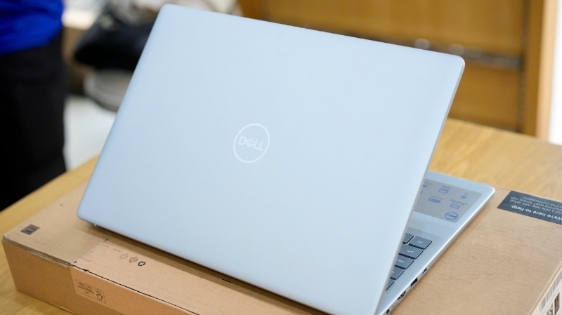 Dell Inspiron 16 5645 2024