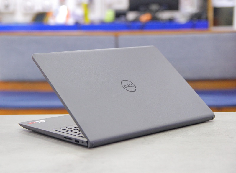 Dell Inspiron 3515