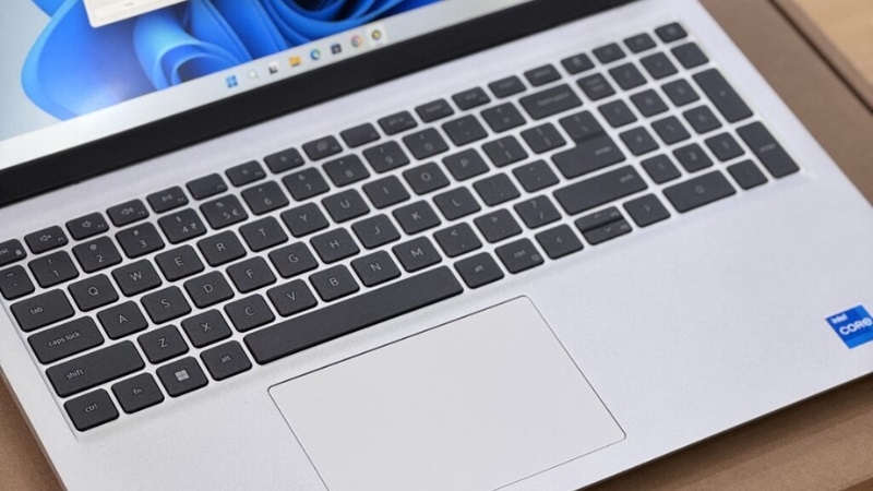 Laptop Dell Inspiron 3530 Laptop Dell Inspiron 3530