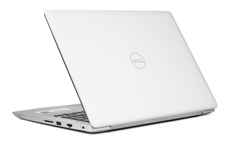 Cạnh phải của laptop được trang bị các cổng kết nối thông dụng