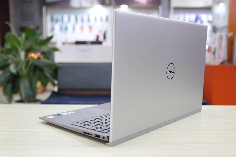 dell-inspiron-5518