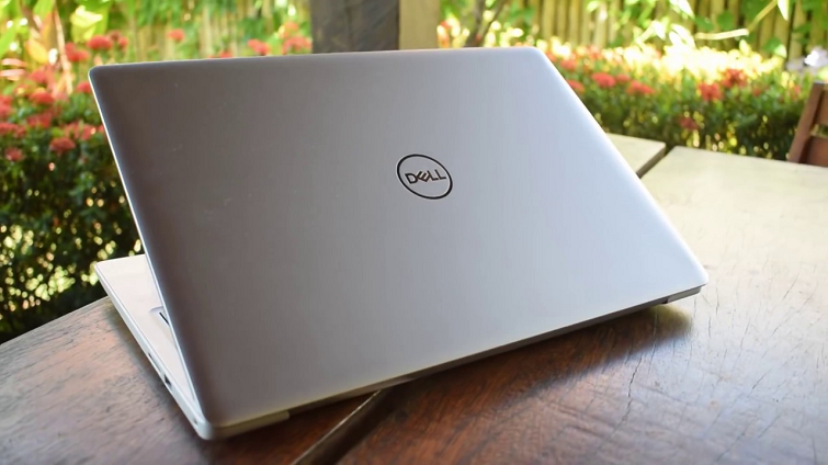 Dell Inspiron 5570