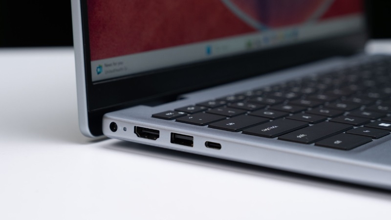 Dell Inspiron 7440 Plus R3808L 2024