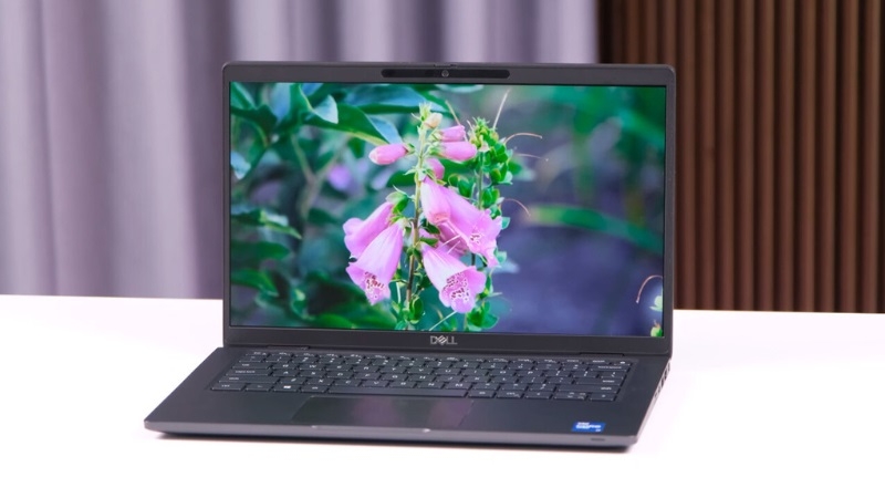 Laptop Dell Latitude 7320